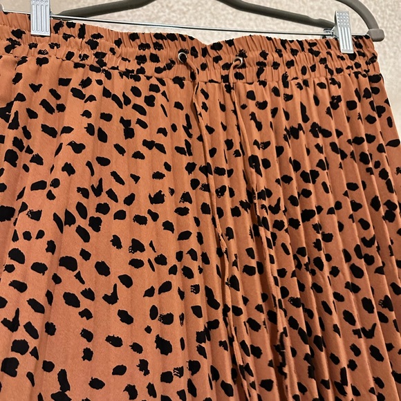 Leopard print midi/maxi skirt - Picture 2 of 3